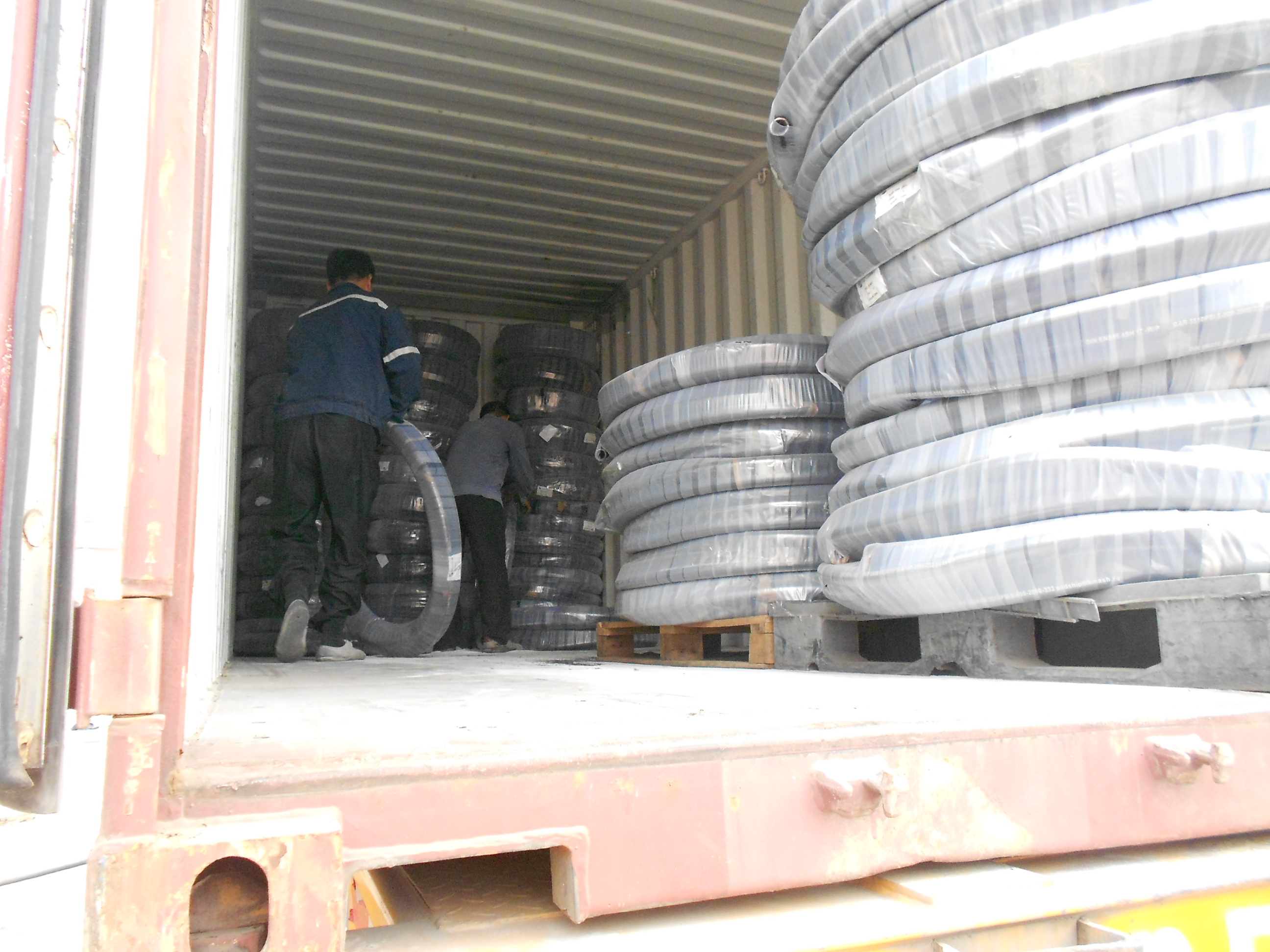 transportation of hydraulic hose